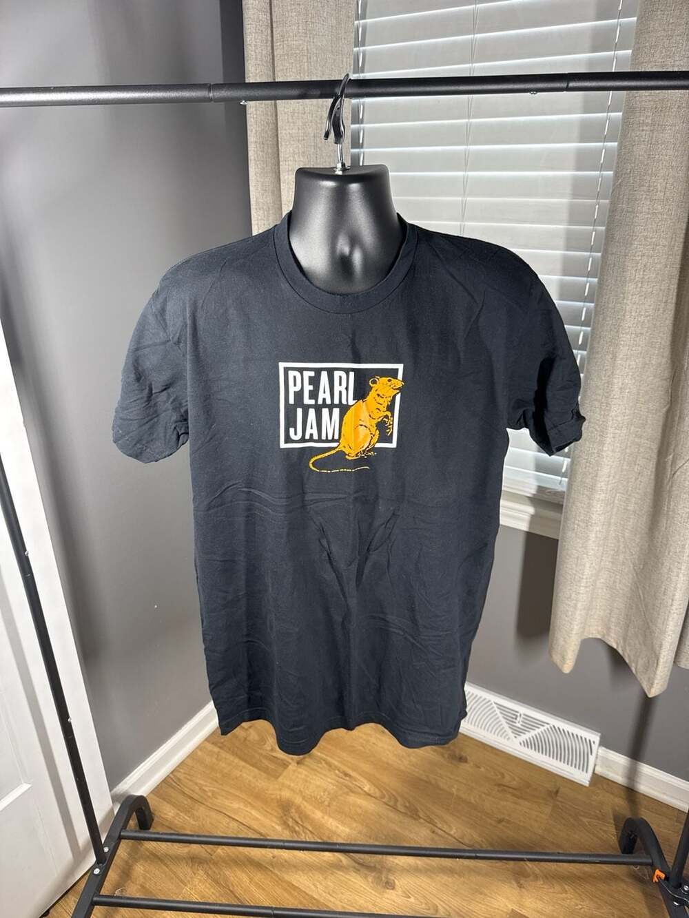 Pearl Jam 2012 Limited Tour T-Shirt Philadelphia Pensacola Atlanta Missoula
